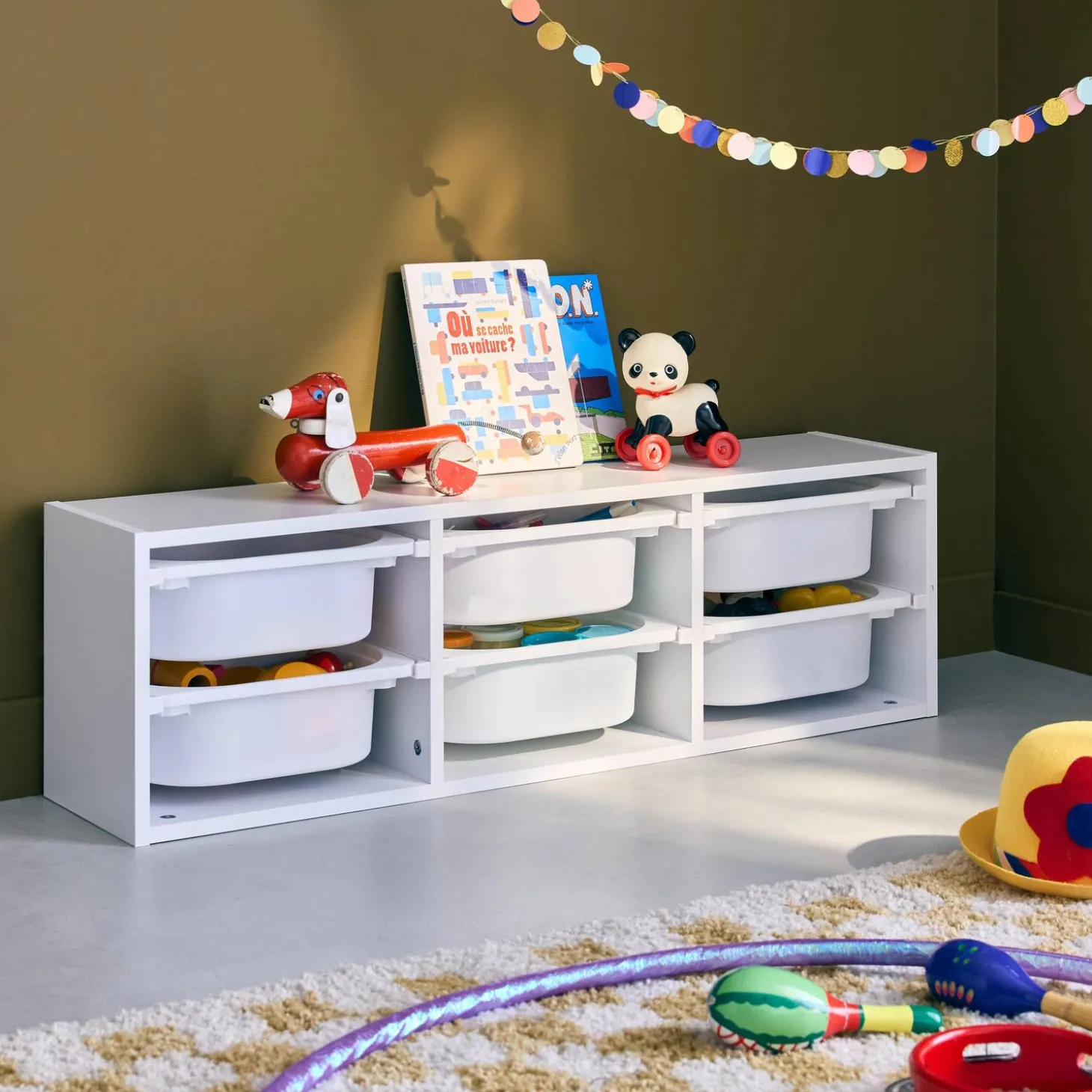 Aufbewahrungsmöbel für Kinder, 6 Kunststoffbehälter