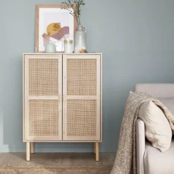 Aufbewahrungsschrank mit Holzoptik und Rattan-Geflecht, 2 Türen