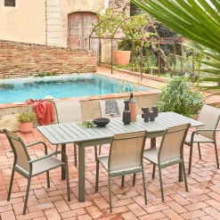 Ausziehbarer Gartentisch aus Aluminium, 4 Stühle, 2 Sessel