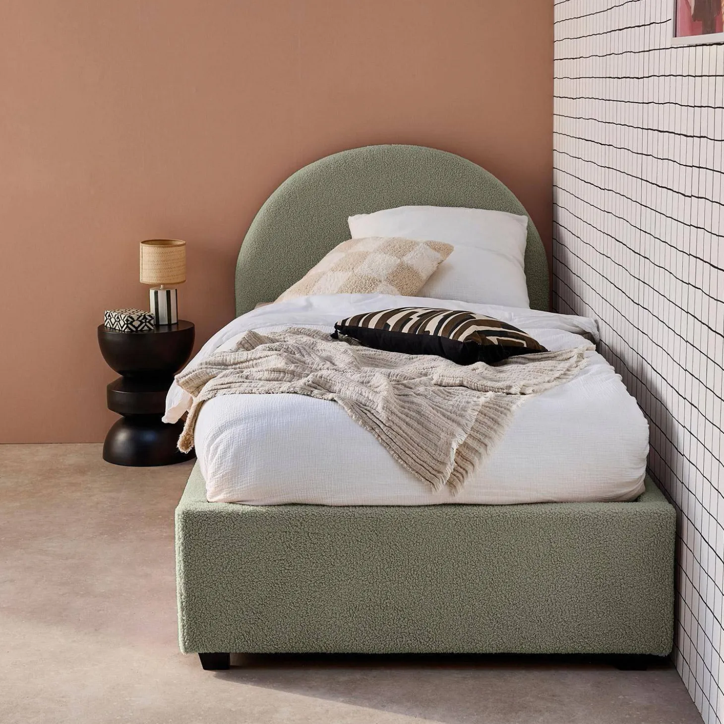 Boxbett mit Lattenrost und Kopfteil, 90 x 190cm