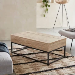 Couchtisch im industriellen Stil mit hochklappbarer Tischplatte