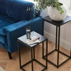 2er Set Beistelltische aus Metall