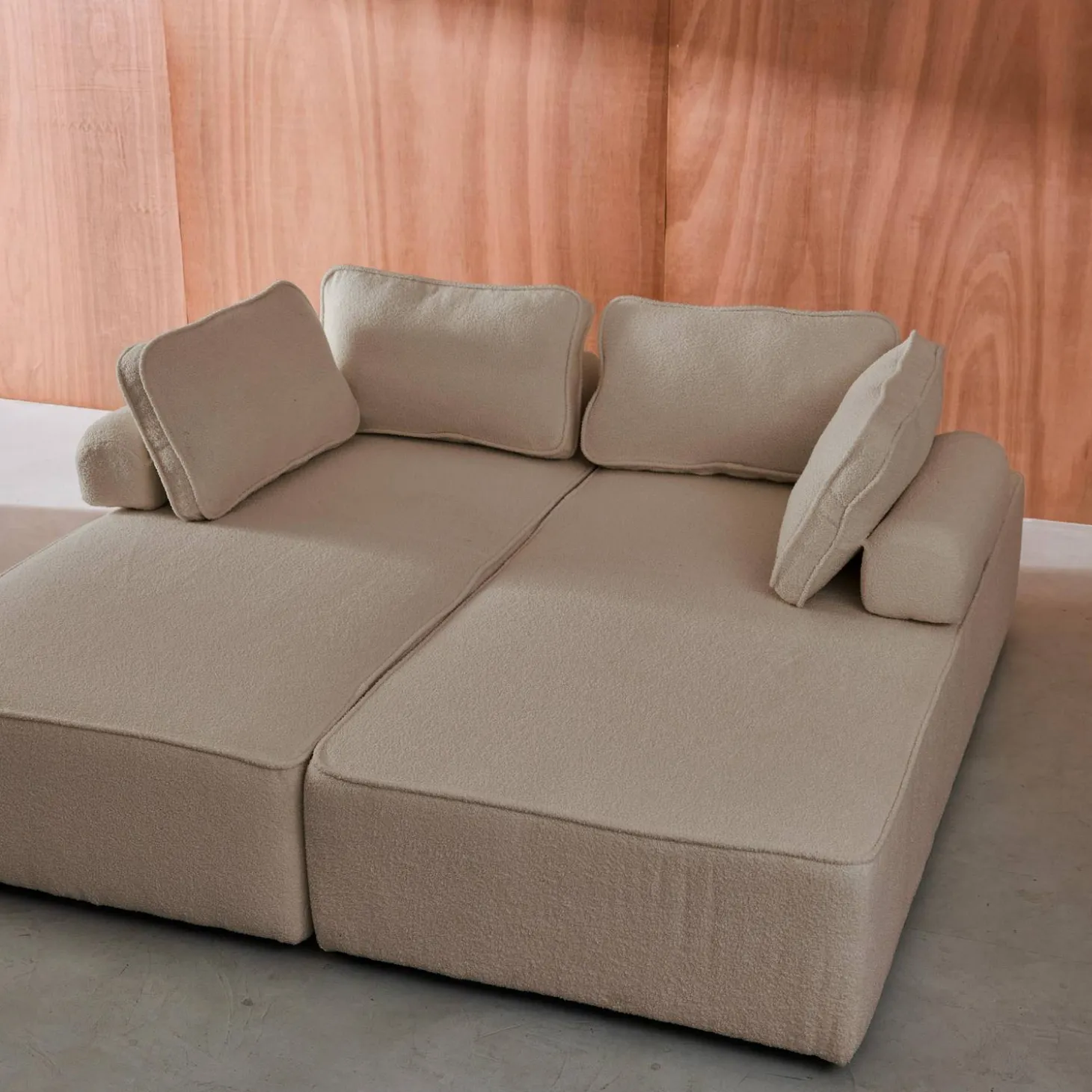 2er-Set 2-Sitzer Sofas mit Bouclé-Bezug für ein modulares Sofa