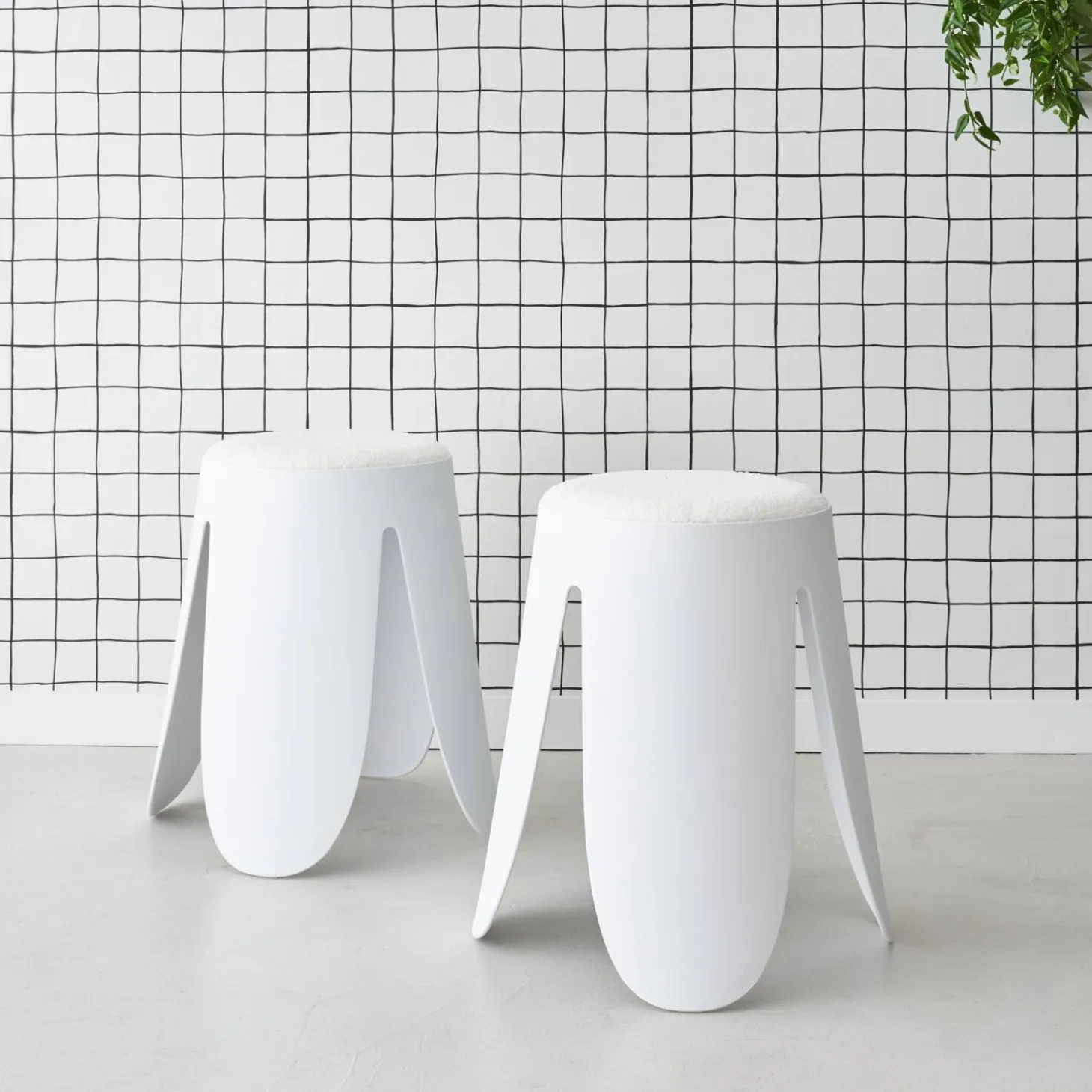 2er Set stapelbare Hocker, strukturierter Bouclébezug