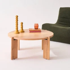 Exotischer runder Couchtisch aus Massivholz