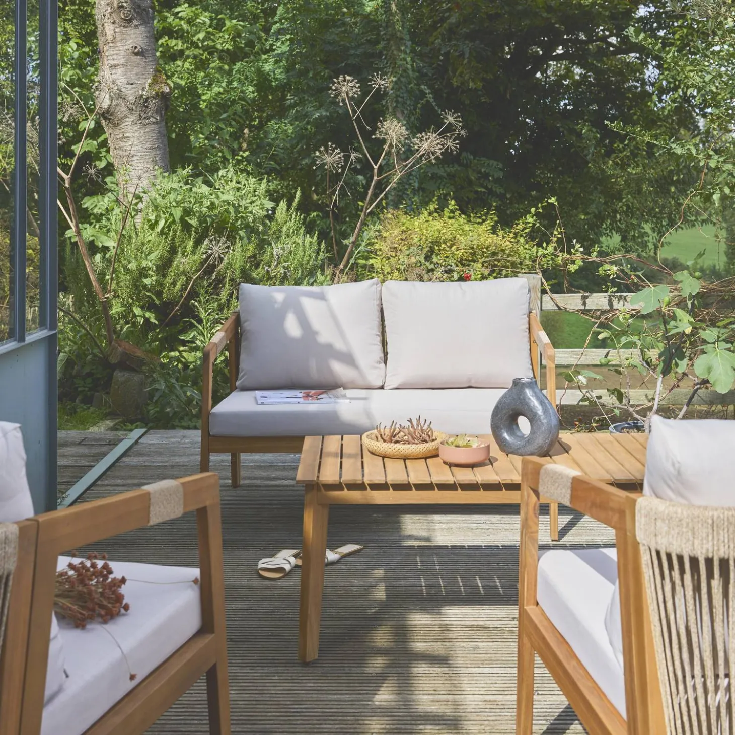 Gartenmöbelset aus Akazie für 4 Personen mit Seilbespannung