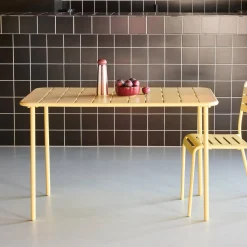 Gartentisch aus Stahl für 4 Personen