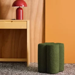 Hocker Kleeblatt Bouclé