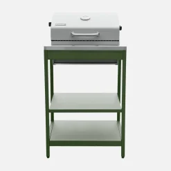 Holzkohlegrill und Räucherofen auf Beinen, 2 Regalböden