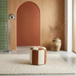 Kinderhocker mit Chenille-Bezug