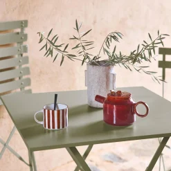 Klappbarer Bistro-Gartentisch aus Stahl, 2 Personen