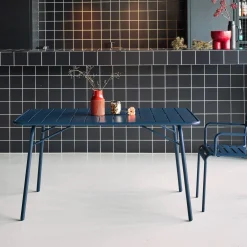 Klappbarer Gartentisch aus Stahl für 6 Personen