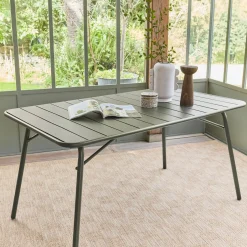 Klappbarer Gartentisch aus Stahl für 6 Personen