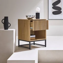 Moderner Nachttisch mit geriffeltem Holzdekor 1 Schublade