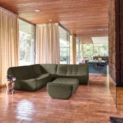 Modulares 5-Sitzer Ecksofa mit strukturiertem Bouclé-Bezug und Hocker