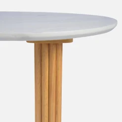 Ovaler Couchtisch aus Hevea-Holz mit Steinoptik-Furnier