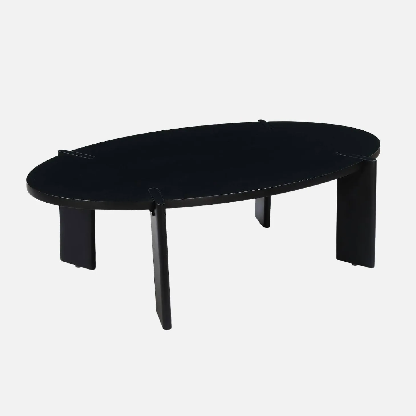 Ovaler Couchtisch aus Massivholz 120 cm