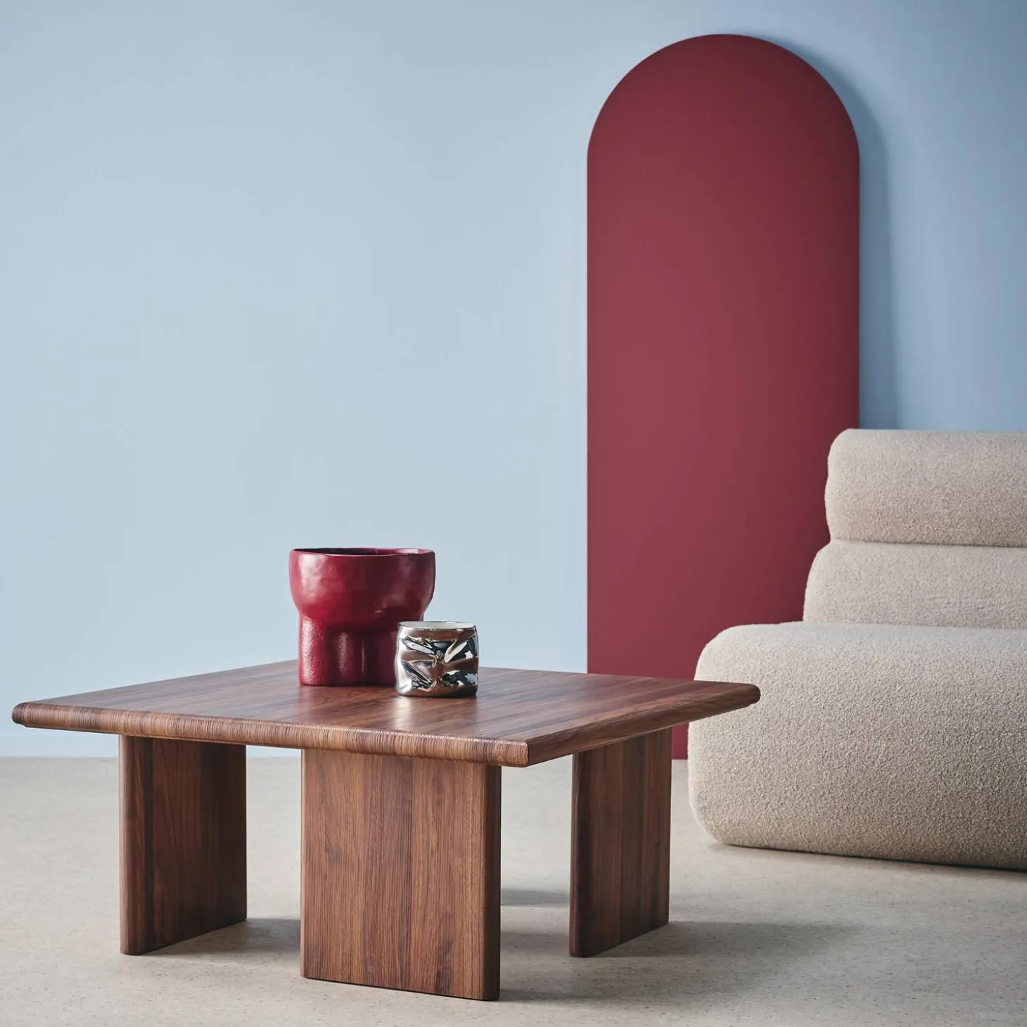 Quadratischer Couchtisch