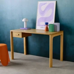 Schreibtisch aus Heveaholz Platte mit Eichenfurnier 1 Schublade