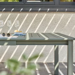 Ausziehbarer Gartentisch aus Aluminium 199/258,5cm für 12 Personen