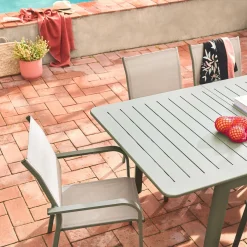 Ausziehbarer Gartentisch, 6 Stühle, 2 Sessel aus Aluminium und Textilene