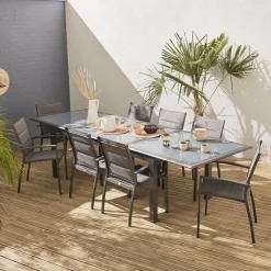Ausziehbarer Tisch 200/300 cm, 8 Sitze