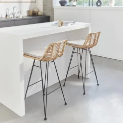 2 Barhocker Rattan und Metall, 67cm