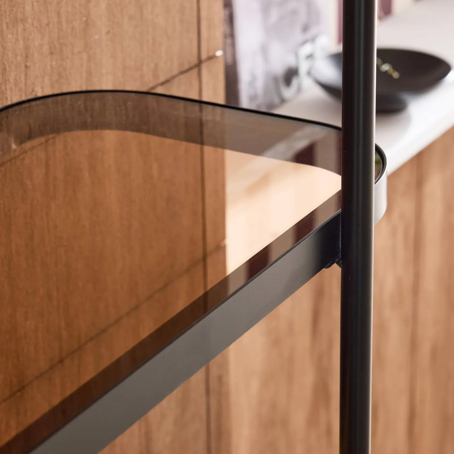 Bücherregal aus Glas, Holzdekor und Stahl mit 5 Ebenen