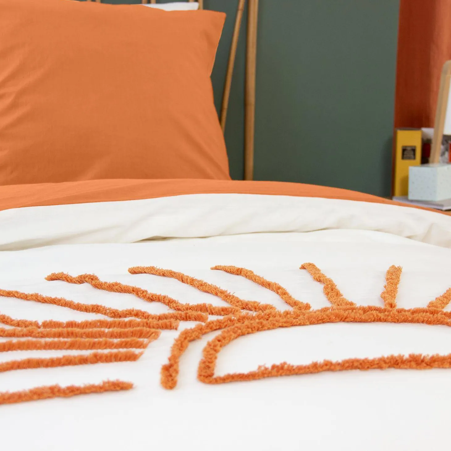 Bettwäsche-Set aus Baumwolle, getuftet, wendbar, Sonnenprint weiß/terracotta, 1 Person 140 x 200 cm