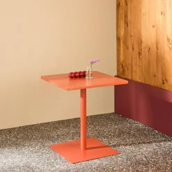 Bistro-Gartentisch quadratisch aus Stahl für 2 Personen