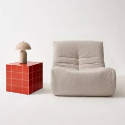 Couchtisch, kubischer Beistelltisch in Zementfliesen-Optik 40 x 40 cm