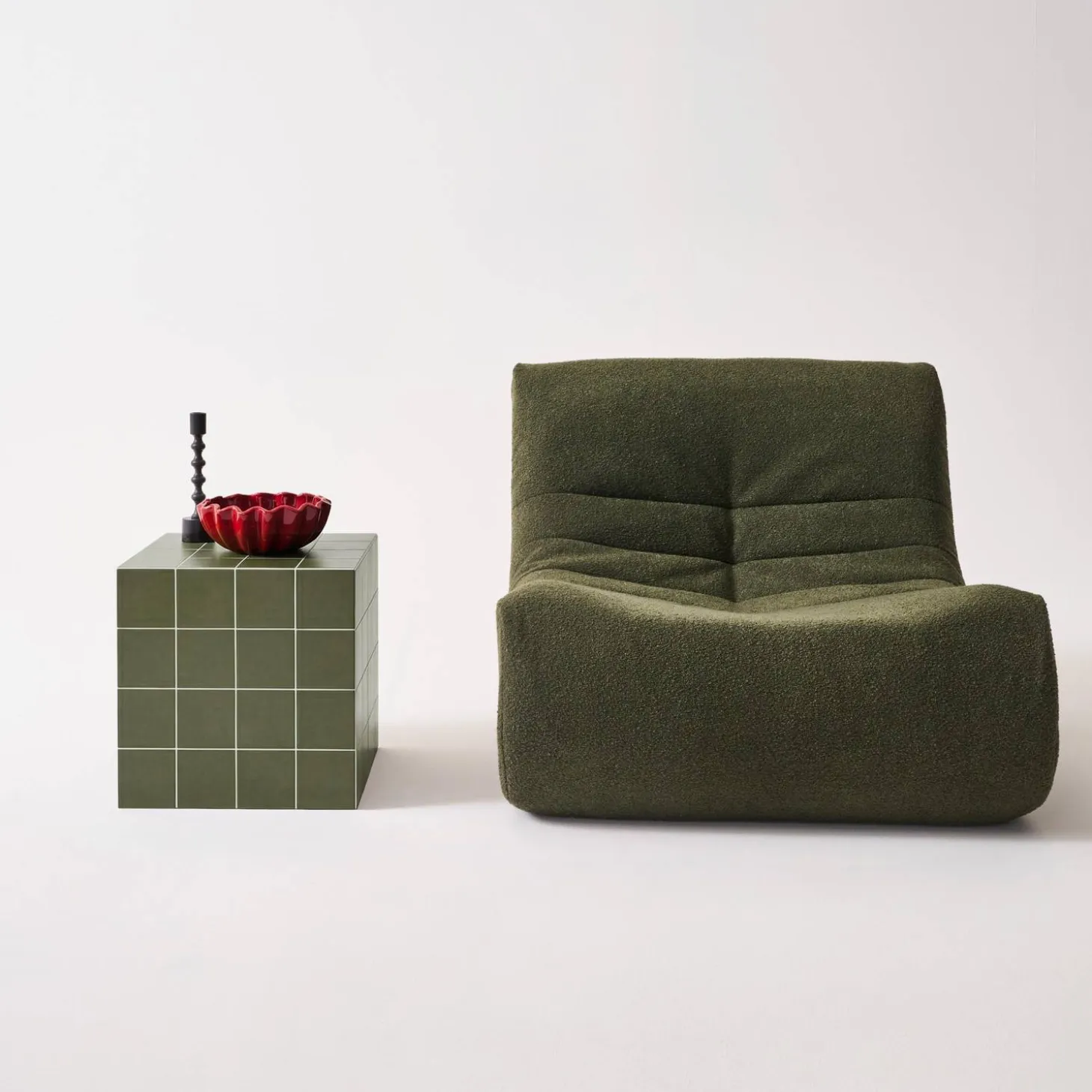 Couchtisch, kubischer Beistelltisch in Zementfliesen-Optik 40 x 40 cm