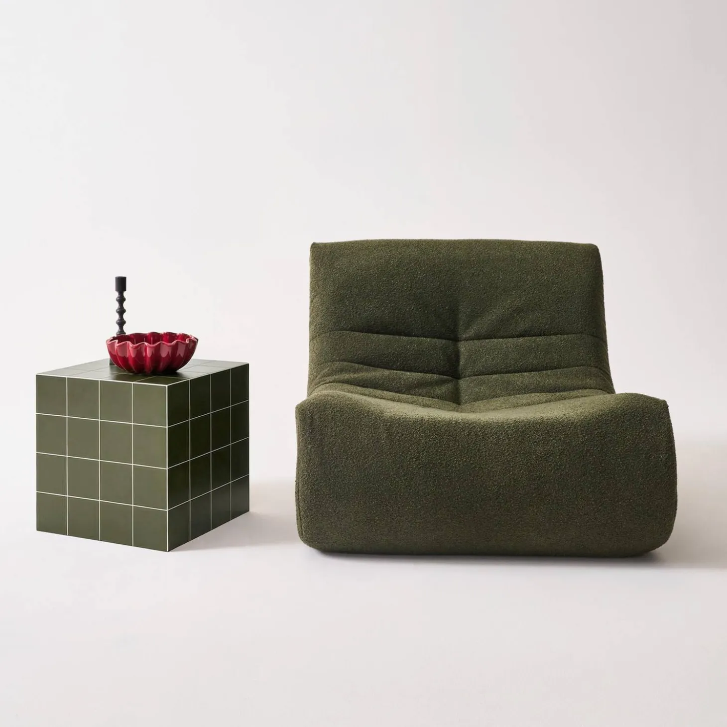 Couchtisch, kubischer Beistelltisch in Zementfliesen-Optik 40 x 40 cm
