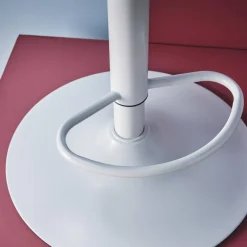 2er-Set höhenverstellbare Barhocker mit weißem Gestell und Stoffbezug