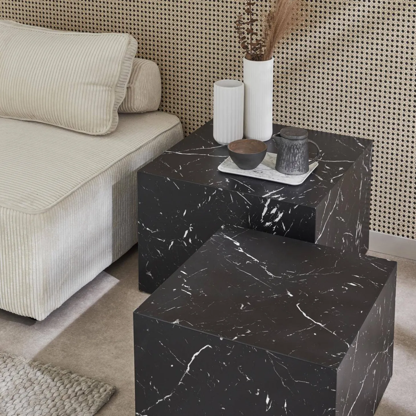 2er-Set quadratische Couchtische mit Marmorlook