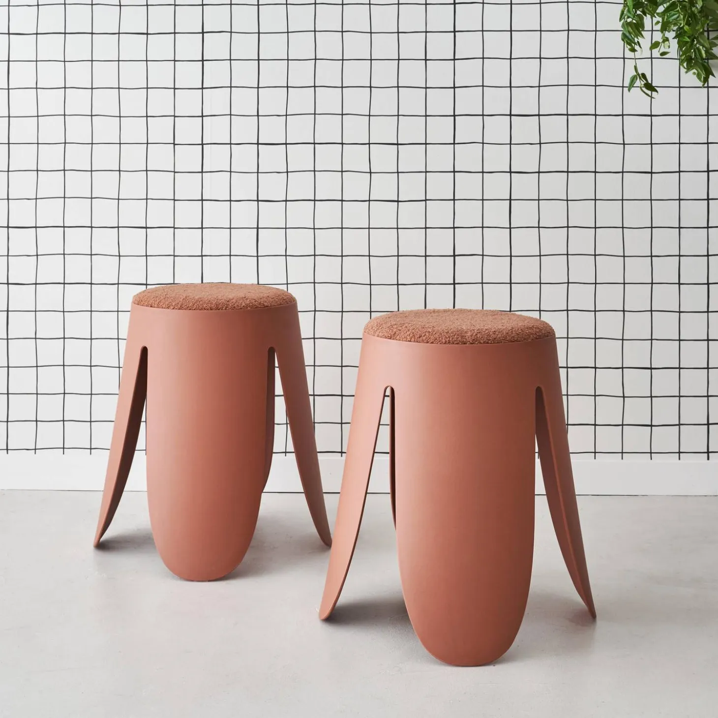2er Set stapelbare Hocker, strukturierter Bouclébezug