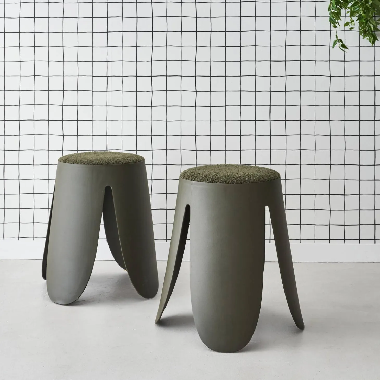 2er Set stapelbare Hocker, strukturierter Bouclébezug