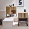 2er-Set zeitgenössische Nachttische mit geriffelter Holzoptik 1 Schublade