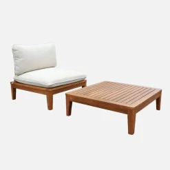 Gartensessel und Couchtisch aus Akazienholz Bezug mit Bouclé-Look