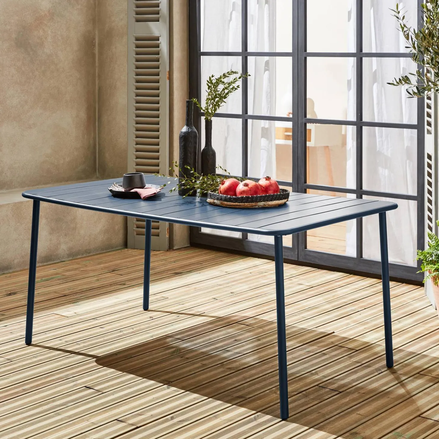 Gartentisch aus Stahl 6-8 Plätze