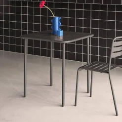 Gartentisch aus Stahl 2 Plätze