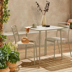 Gartentisch mit 2 Stühlen aus Stahl
