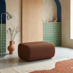Hocker, Fußhocker mit strukturiertem Bouclé-Bezug