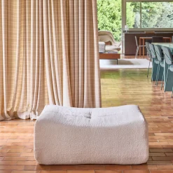 Hocker, Fußhocker mit strukturiertem Bouclé-Bezug für Sessel und Sofas