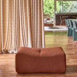Hocker, Fußhocker mit strukturiertem Bouclé-Bezug für Sessel und Sofas