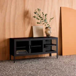 Industrielles TV-Möbel aus Metall und gehärtetem Glas mit 3 Türen, 120 cm