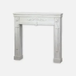 Kaminmantel mit gekalkter Holzoptik
