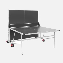 Klappbare Outdoor-Tischtennisplatte mit 4 Schlägern und 6 Bällen