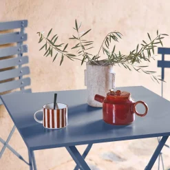 Klappbarer Bistro-Gartentisch aus Stahl, 2 Personen