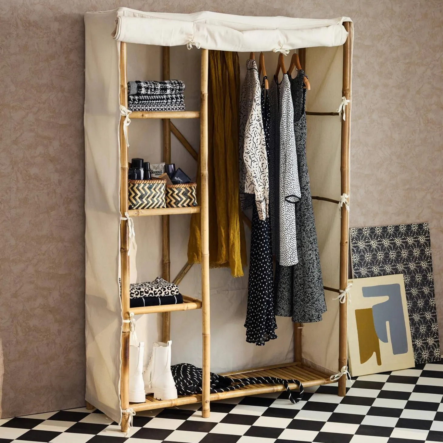 Kleiderschrank aus Bambus, 3 Regale